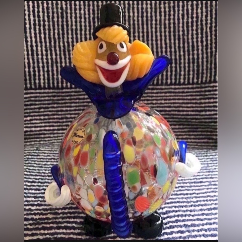 Authentic GlassOfVenice Murano Glass Clown - Round in mint condition